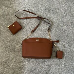 NWOT Anne Klein 3 Piece Purse Set